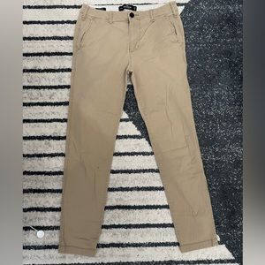 Men’s Hollister Khaki Chino Pants